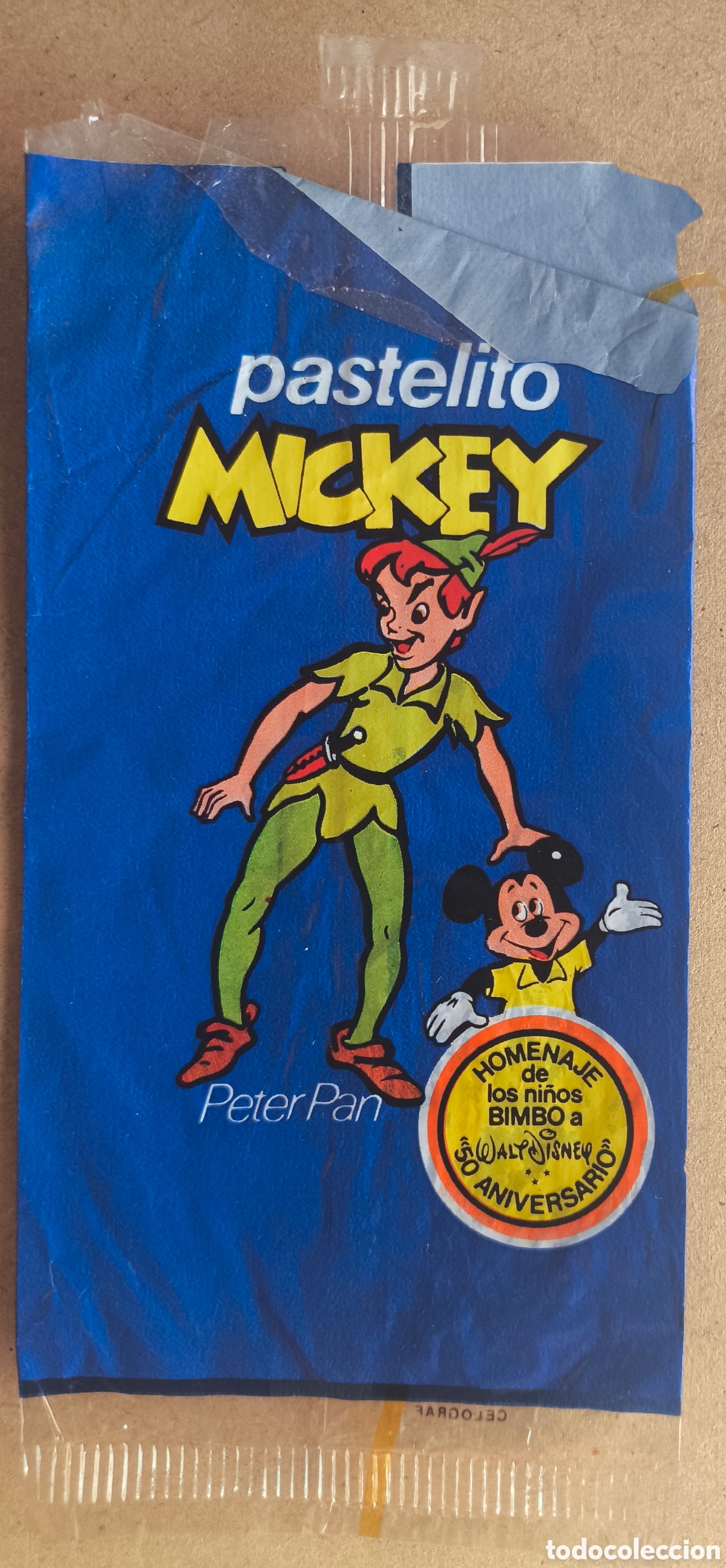 Coleccionismo cromos antiguos: BIMBO ENVOLTORIO CROMO PASTELITO LOS AMIGOS DE MICKEY PETER PAN WALT DISNEY MUY BUEN ESTADO