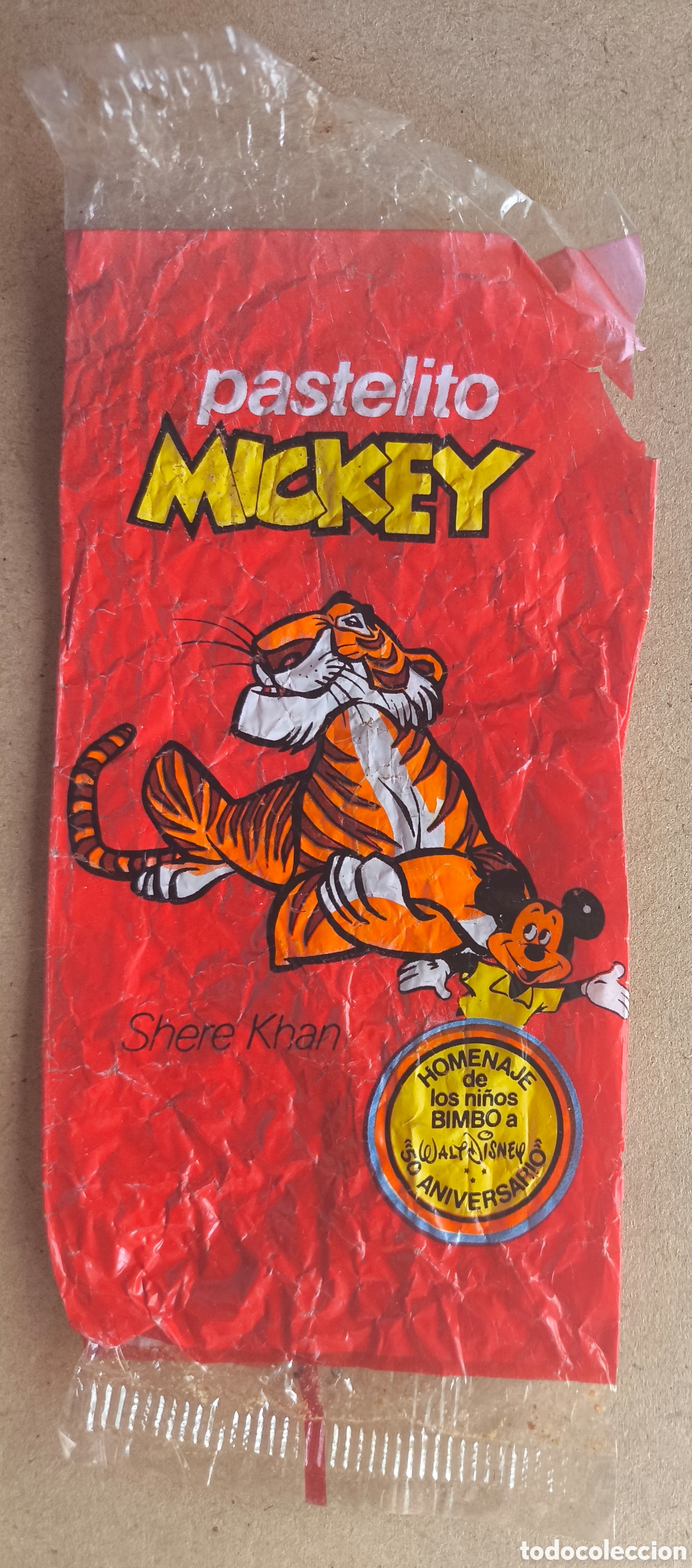 Coleccionismo cromos antiguos: BIMBO ENVOLTORIO CROMO PASTELITO LOS AMIGOS DE MICKEY SHERE KHAN WALT DISNEY MUY BUEN ESTADO