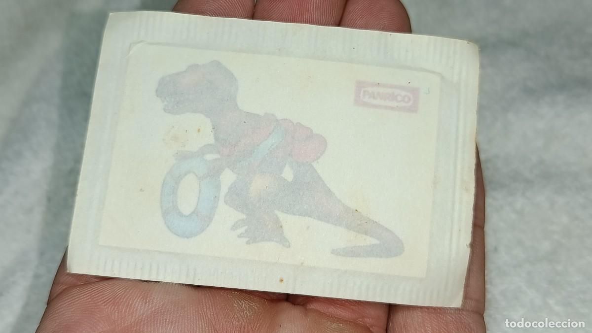 Coleccionismo cromos antiguos: PANRICO : ANTIGUO CROMO SIN ABRIR DINOSAURIOS DIVERTIDISIMOS ADHESIVOS A&Ntilde;OS 90