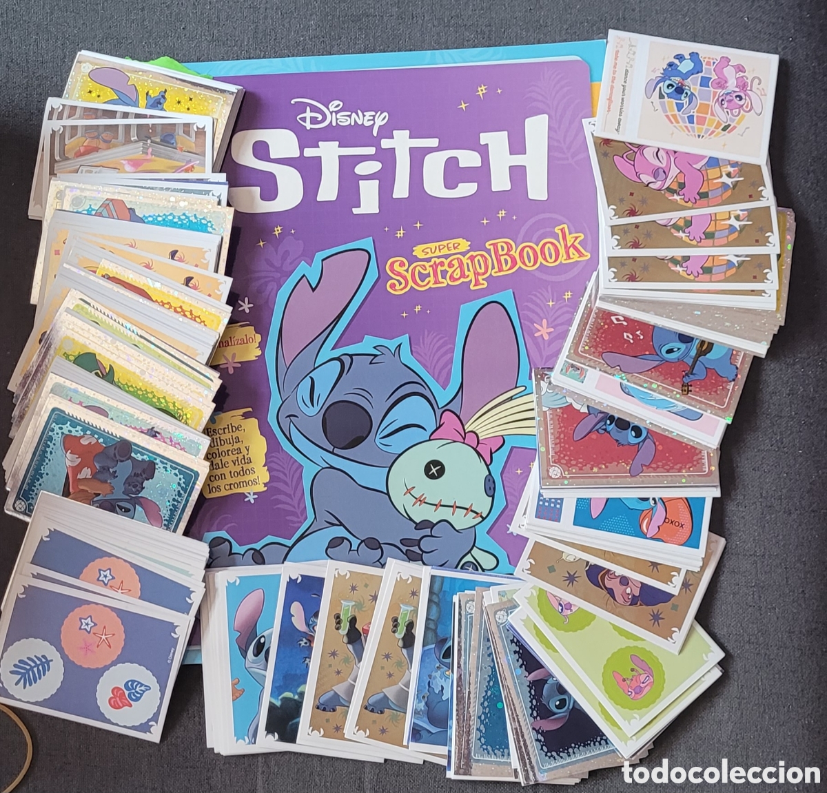 Coleccionismo cromos antiguos: Cambio Vendo Stitch Scrapbook Cromos Disney Panini 2024