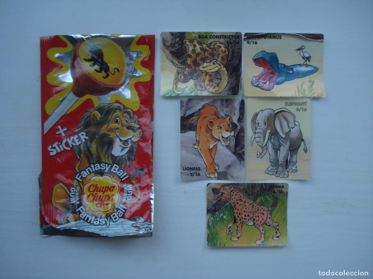 Coleccionismo cromos antiguos: 5 DIFERENTAS PEGATINAS KING OF THE JUNGLE CHUPA CHUPS FANTASY BALL + ENVOLTORIO! CHICLES BUBBLE GUM!