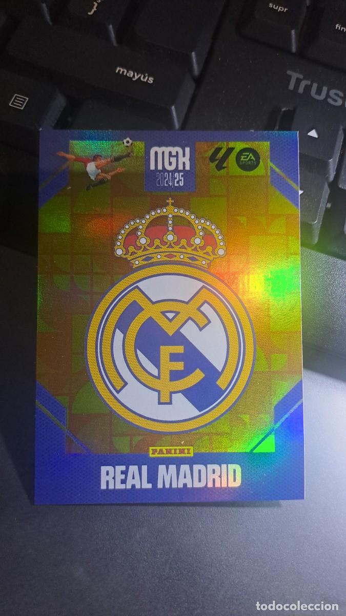 Coleccionismo cromos antiguos: MEGACRACKS ESCUDO REAL MADRID 217 CROMO LIGA 2024 2025 24 25 MGK PANINI