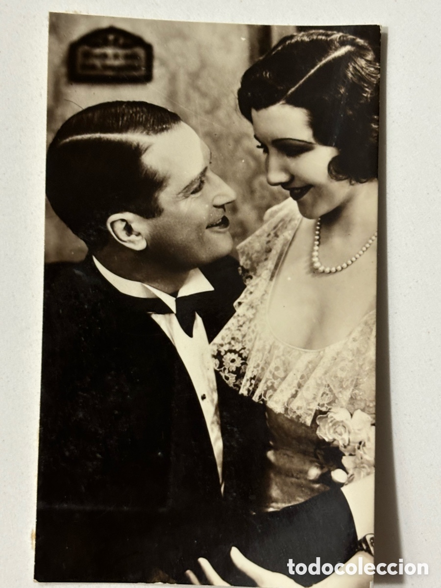 Coleccionismo cromos antiguos: Cromo &aacute;lbum las estrellas del cine y sus gestos claudette Colbert estrella 11 gesto 2
