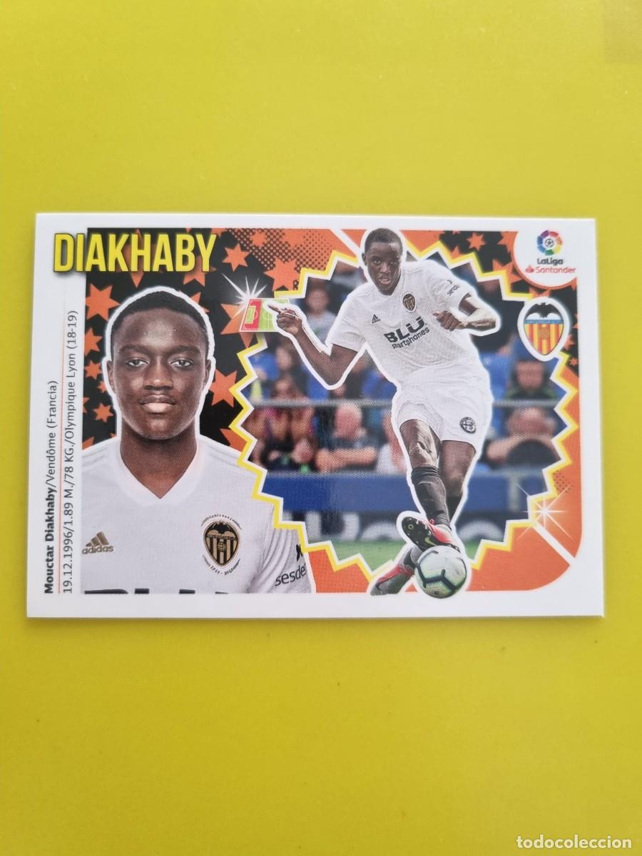 Coleccionismo cromos antiguos: ESTE 18 19 2018 2019 NO PEGADO SIN PEGAR DIAKHABY VALENCIA N&ordm;21 ULTIMOS FICHAJES AR826