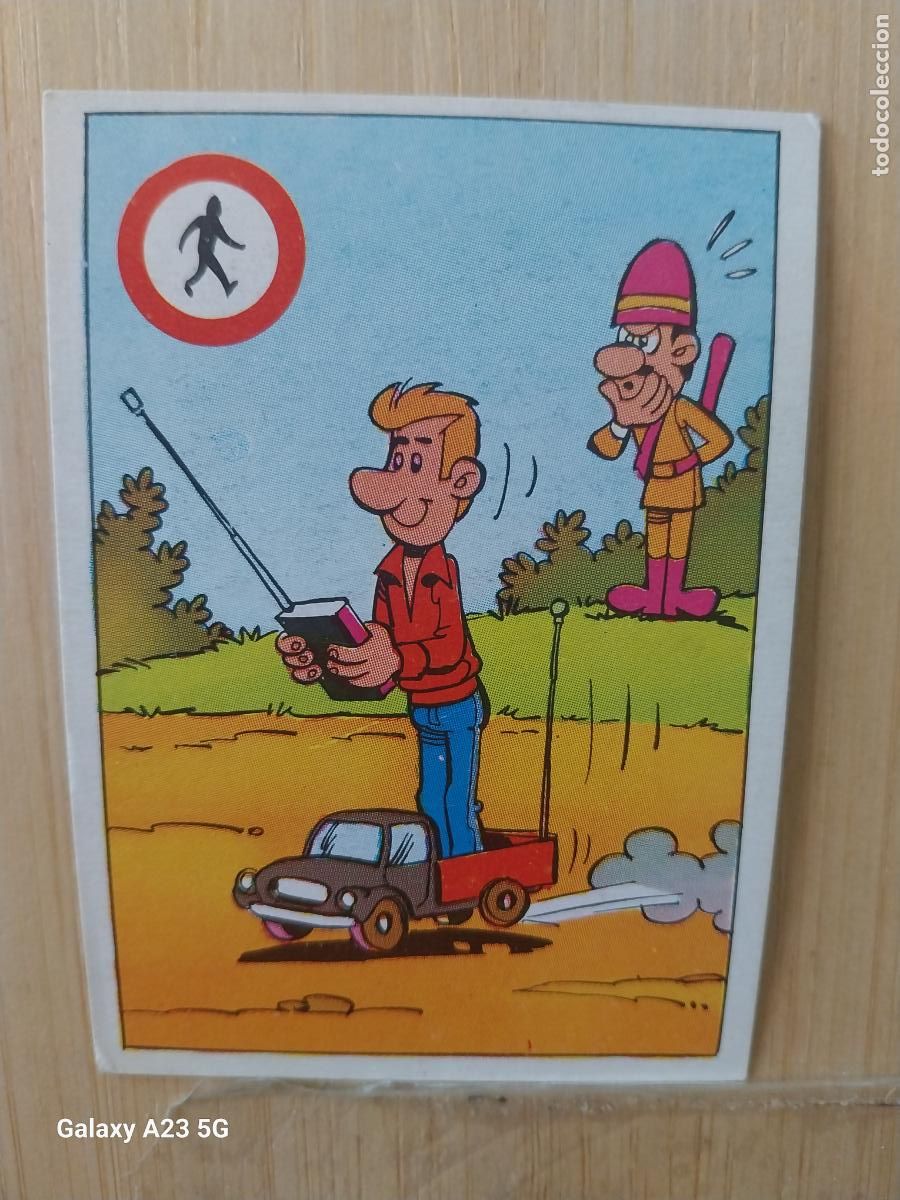 Coleccionismo cromos antiguos: Proĥibido peatones * ** A&Ntilde;O 1982 CROMO SIN PEGAR NUNCA COCHES CARTON 7.4 X 5.4