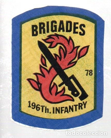 Coleccionismo cromos antiguos: ANTIGUO CROMO BIMBO SUPER EMBLEMAS N&ordm; 78 - BRIGADES 196 Th, INFANTRY. NUEVO, SIN PEGAR.