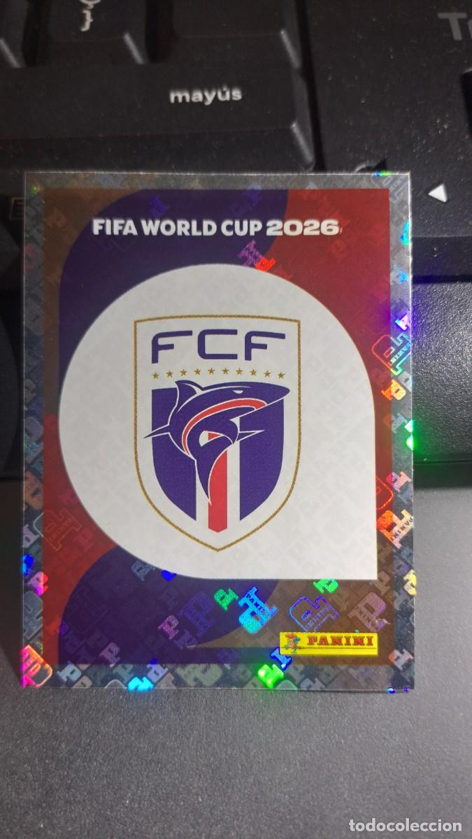 Coleccionismo cromos antiguos: CROMO ESCUDO CABO VERDE 1 CPV 1 FIFA WORLD CUP 2026 MUNDIAL PANINI NUNCA PEGADO
