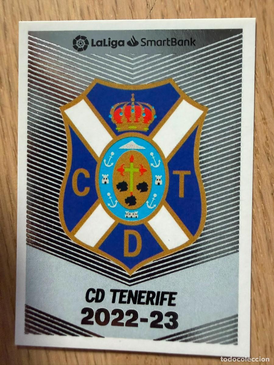 Coleccionismo cromos antiguos: 20 ESCUDO TENERIFE 22 23 2022 2023 LIGA SMARTBANK COLECCIONES ESTE SIN PEGAR STICKER