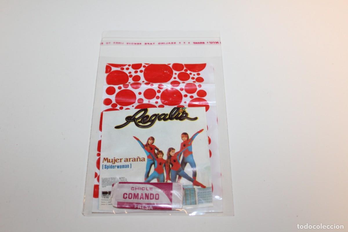 Coleccionismo cromos antiguos: CHICLE COMANDO FRESA Y CROMO DISCO GUM REGALIZ / SPIDER WOMAN