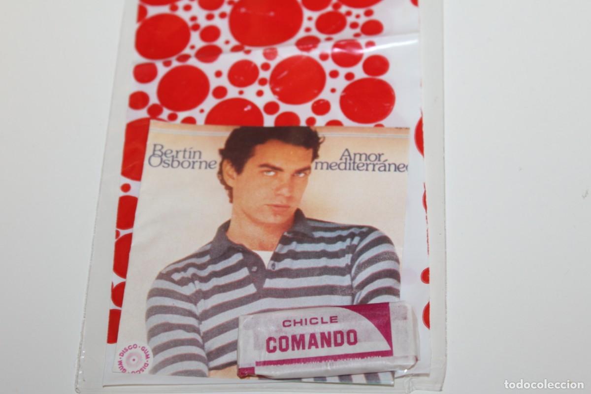 Coleccionismo cromos antiguos: CHICLE COMANDO FRESA Y CROMO DISCO GUM - BERTIN OSBORNE - AMOR MEDITERRANEO