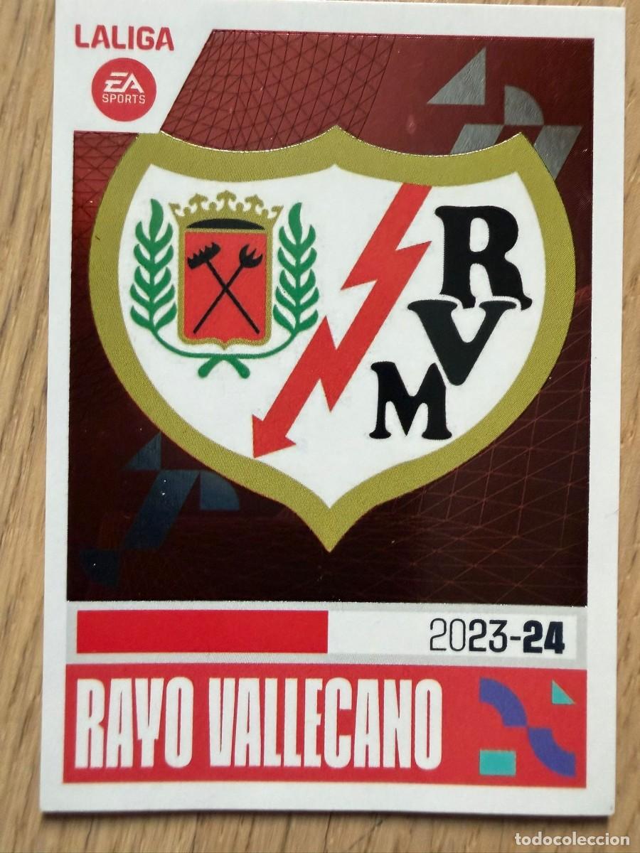 Coleccionismo cromos antiguos: 1 ESCUDO RAYO VALLECANO 23 24 2023 2024 LIGA EA SPORTS COLECCIONES ESTE SIN PEGAR STICKER