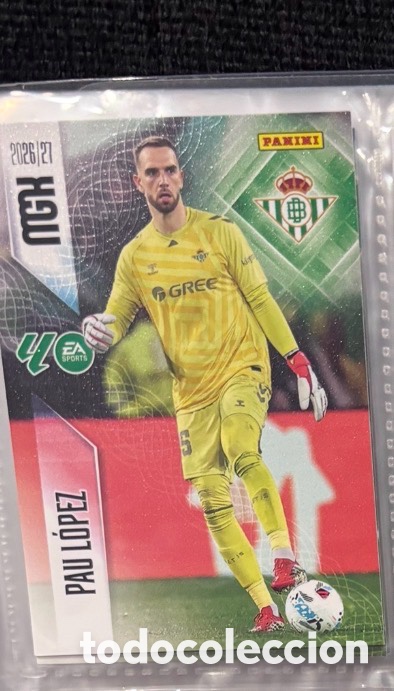 Coleccionismo cromos antiguos: 93 PAU L&Oacute;PEZ BETIS Mgk megacracks 25 aniversario a&ntilde;o 2026 2027