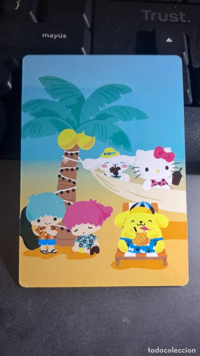 Coleccionismo cromos antiguos: CROMO 79 HELLO KITTY AND FRIENDS FUN TOGETHER! 79 AT THE SEASIDE TRADING CARDS PANINI 2025