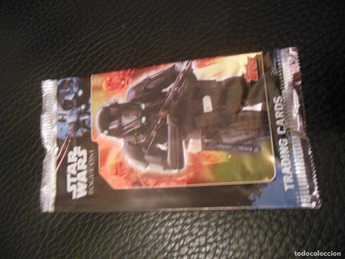 Coleccionismo cromos antiguos: 1 SOBRE DE CROMOS VACIO STAR WARS ROGUE ONE CARD CROMO TOPPS