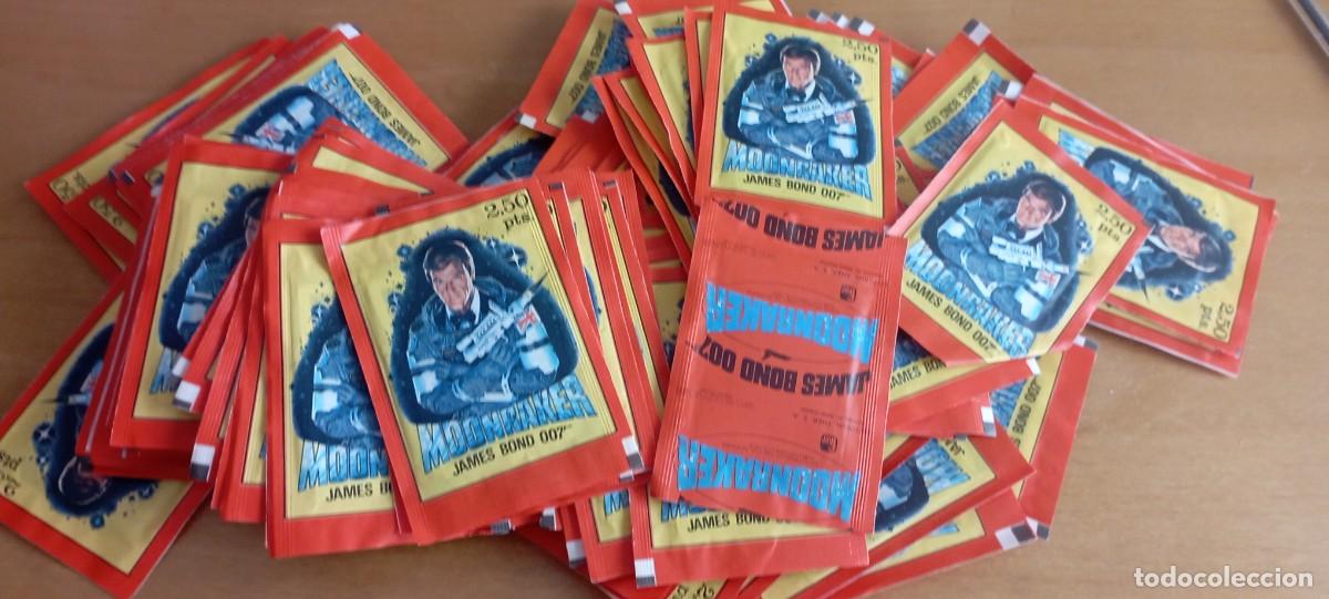 Sammeln alte Sammelbilder: 90 sobres de cromos sin abrir de Moonraker