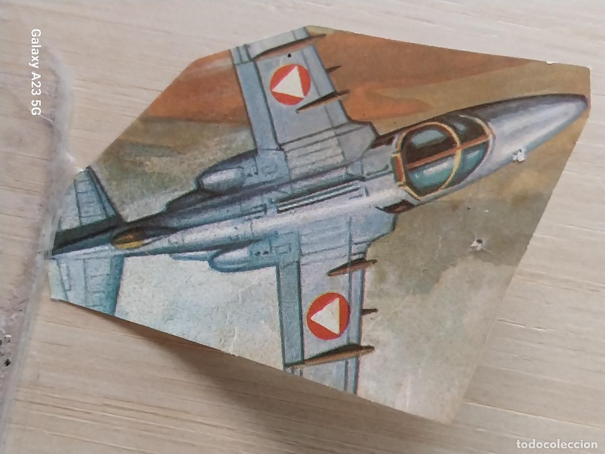 Coleccionismo cromos antiguos: FUERZAS ARMADAS CROMO 85 TROQUELADO MAGA A&Ntilde;O 1981 RECUPERADO ORIGINAL *