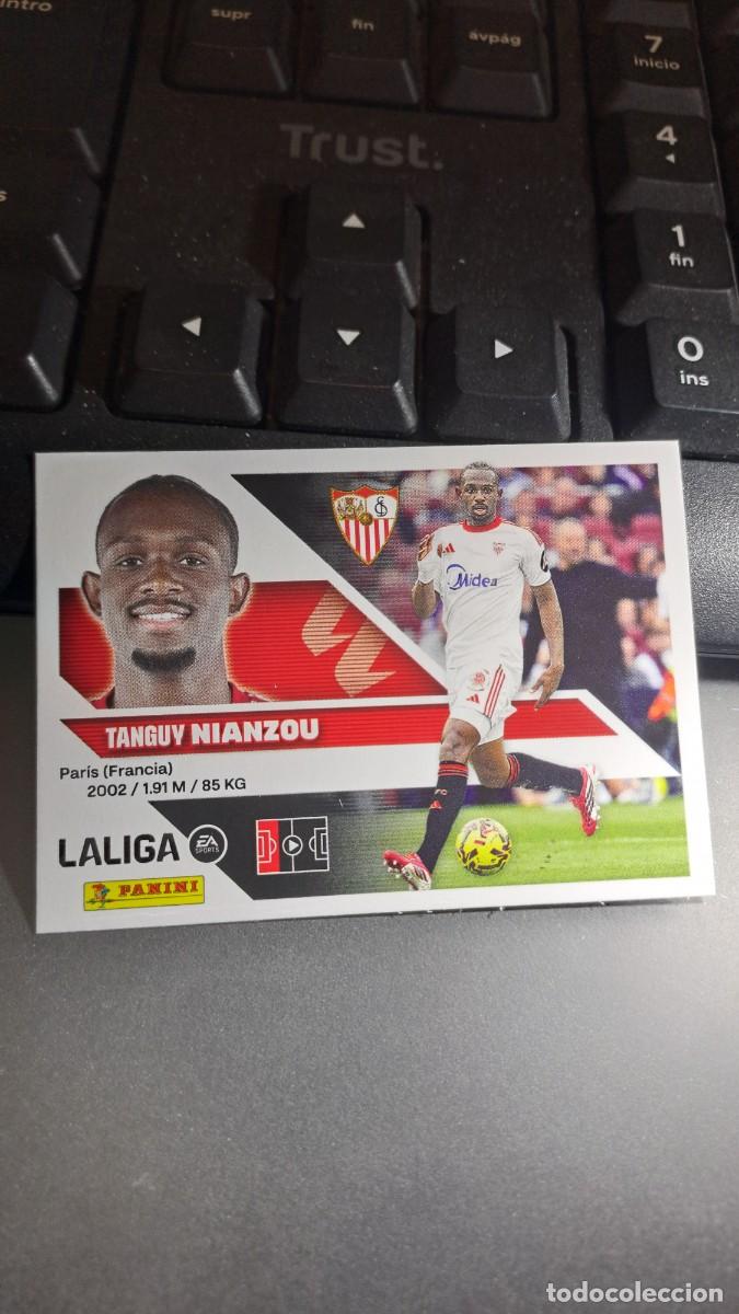 Collectionnisme Cartes &agrave; collectionner anciennes: CROMO NIANZOU 8 SEVILLA LIGA 2026 2027 26 27 ESTE PANINI NUNCA PEGADO