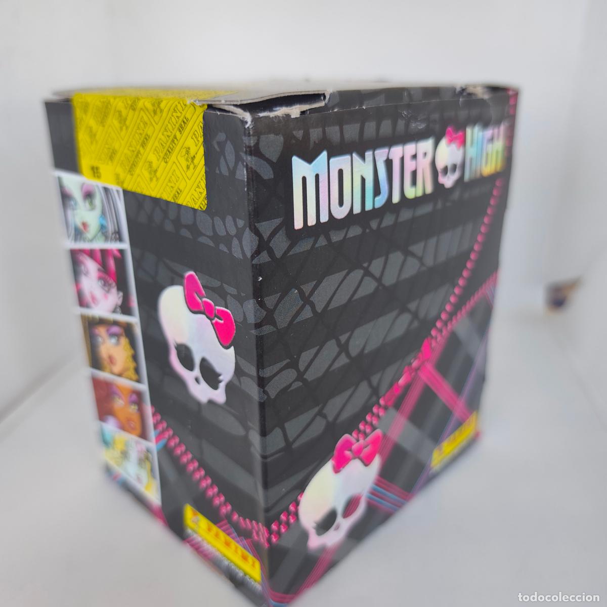 Coleccionismo cromos antiguos: Monster high Fearbook - Cajita con 50 sobres - Colecci&oacute;n Oficial Panini