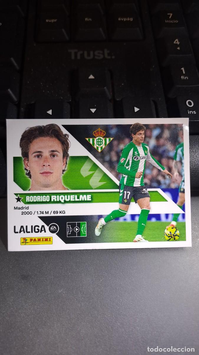 Coleccionismo cromos antiguos: CROMO RIQUELME 17 BETIS LIGA 2026 2027 26 27 ESTE PANINI NUNCA PEGADO