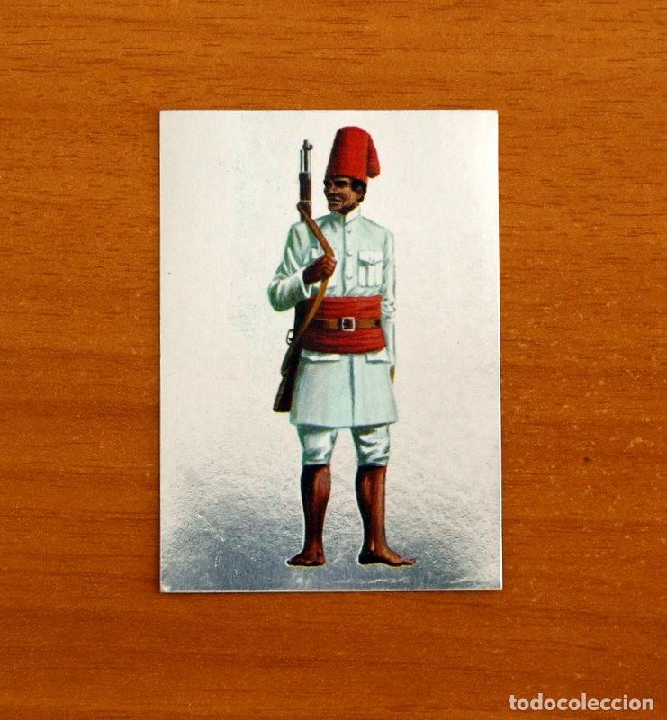 Coleccionismo cromos antiguos: Hechos y soldados del siglo XX - Maga 1979 - N&ordm; 8 Soldado Ascari -Plateado - Adhesivo Nunca Pegado
