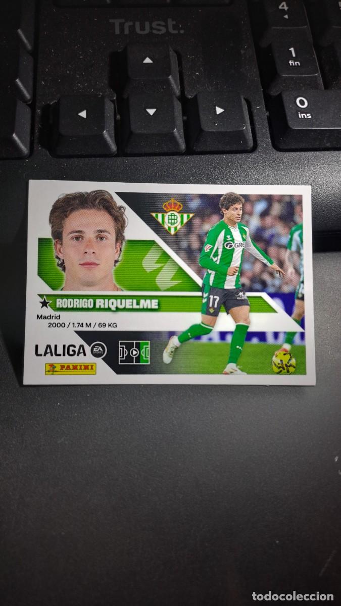Coleccionismo cromos antiguos: CROMO RIQUELME 17 BETIS LIGA 2026 2027 26 27 ESTE PANINI NUNCA PEGADO