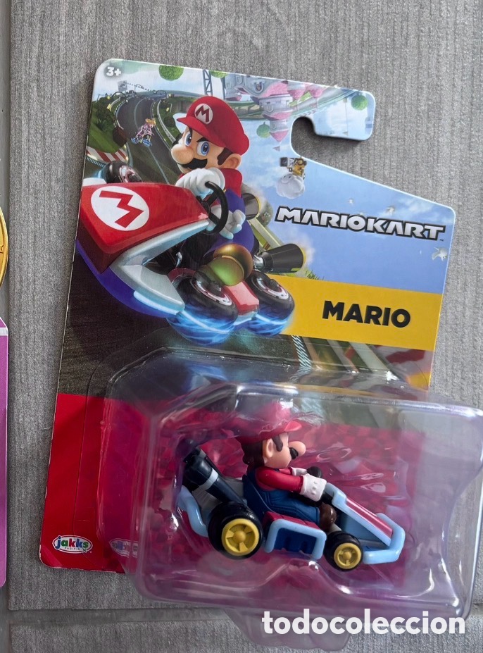 Coleccionismo cromos antiguos: Juguete Mario bros kart coche pel&iacute;cula