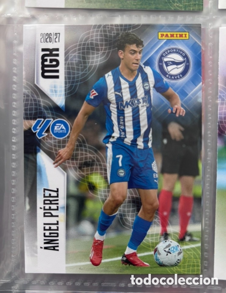 Coleccionismo cromos antiguos: 33 ANGEL P&Eacute;REZ ALAV&Eacute;S Mgk megacracks 25 aniversario a&ntilde;o 2026 2027