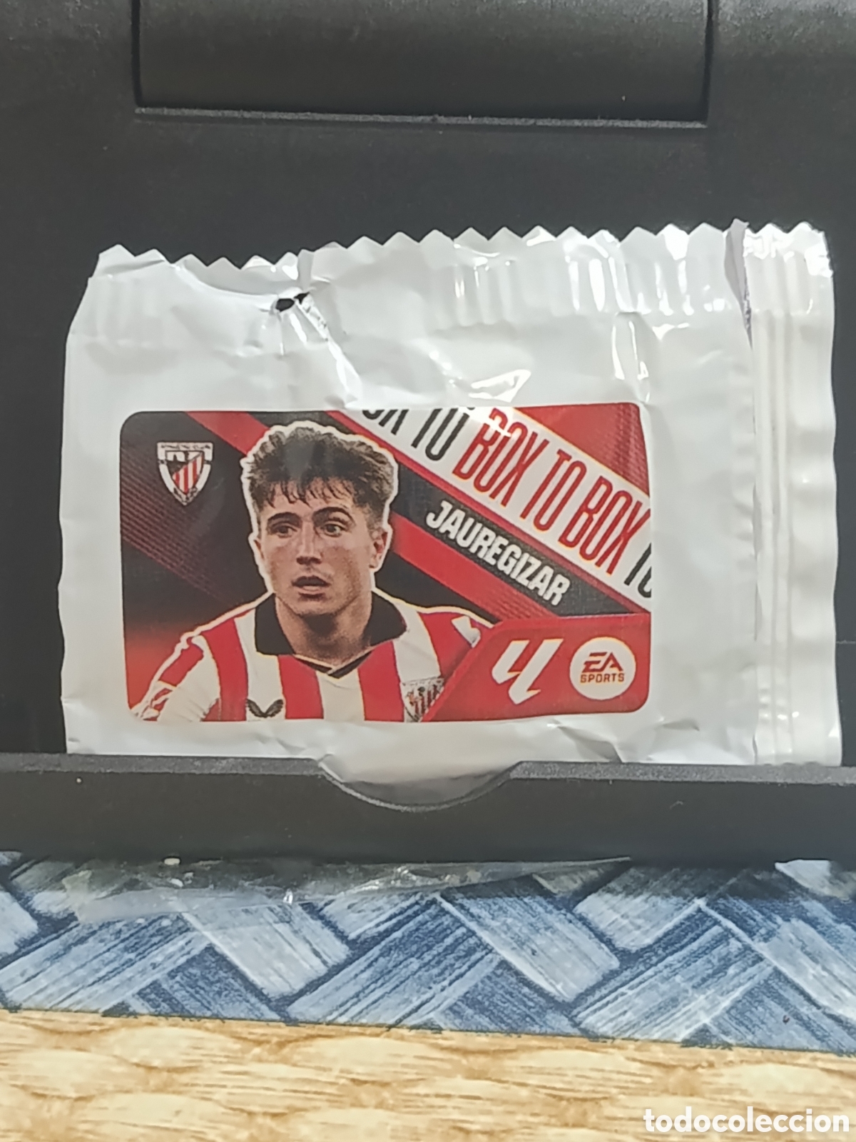 Sammeln alte Sammelbilder: JAUREGIZAR ATHLETIC CLUB BILBAO BOX TO BOX CROMO CHICLE LIGA ESTE 26 27 2026 2027 PANINI