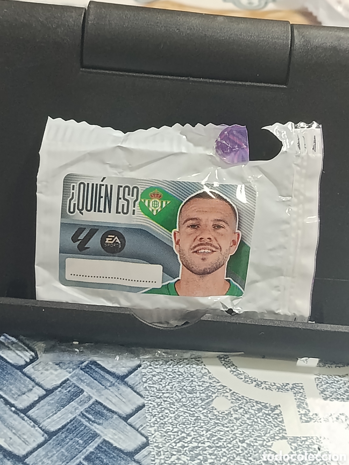 Sammeln alte Sammelbilder: AITOR RUIBAL BETIS QUIEN ES CROMO CHICLE LIGA ESTE 26 27 2026 2027 PANINI