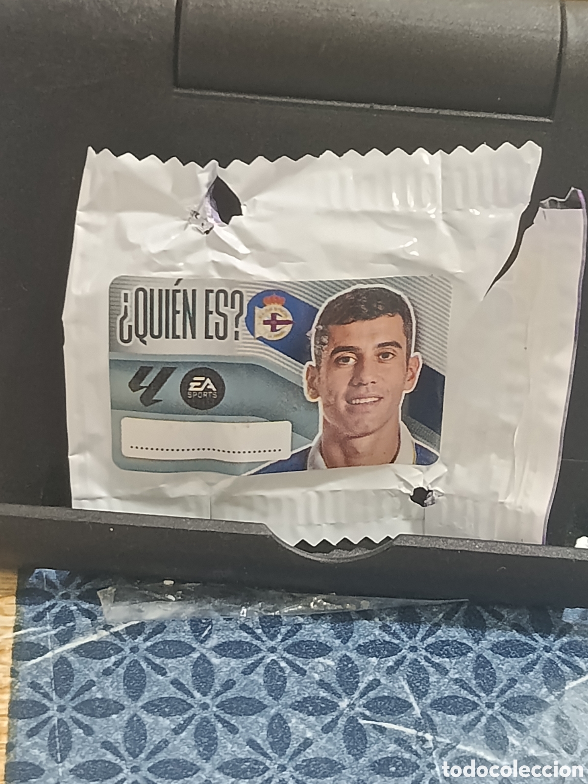 Sammeln alte Sammelbilder: VILLARES DEPORTIVO DE LA CORU&Ntilde;A QUIEN ES CROMO CHICLE LIGA ESTE 26 27 2026 2027 PANINI