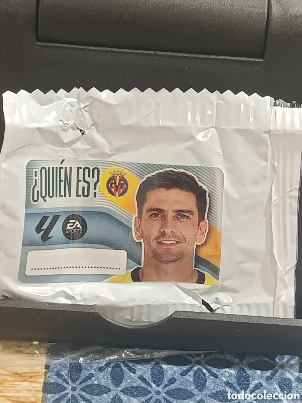Coleccionismo cromos antiguos: GERARD MORENO VILLARREAL QUIEN ES CROMO CHICLE LIGA ESTE 26 27 2026 2027 PANINI