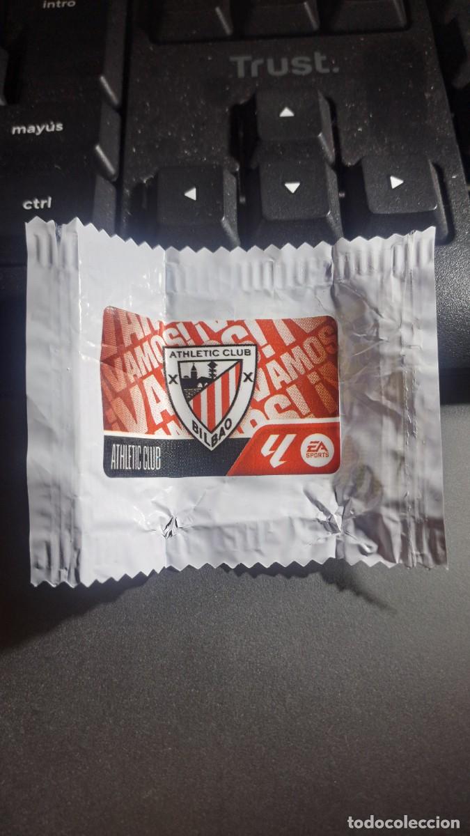 Coleccionismo cromos antiguos: CROMO ESCUDO ATHLETIC CLUB DE BILBAO CHICLE LIGA 2026 2027 26 27 ESTE PANINI NUNCA PEGADO