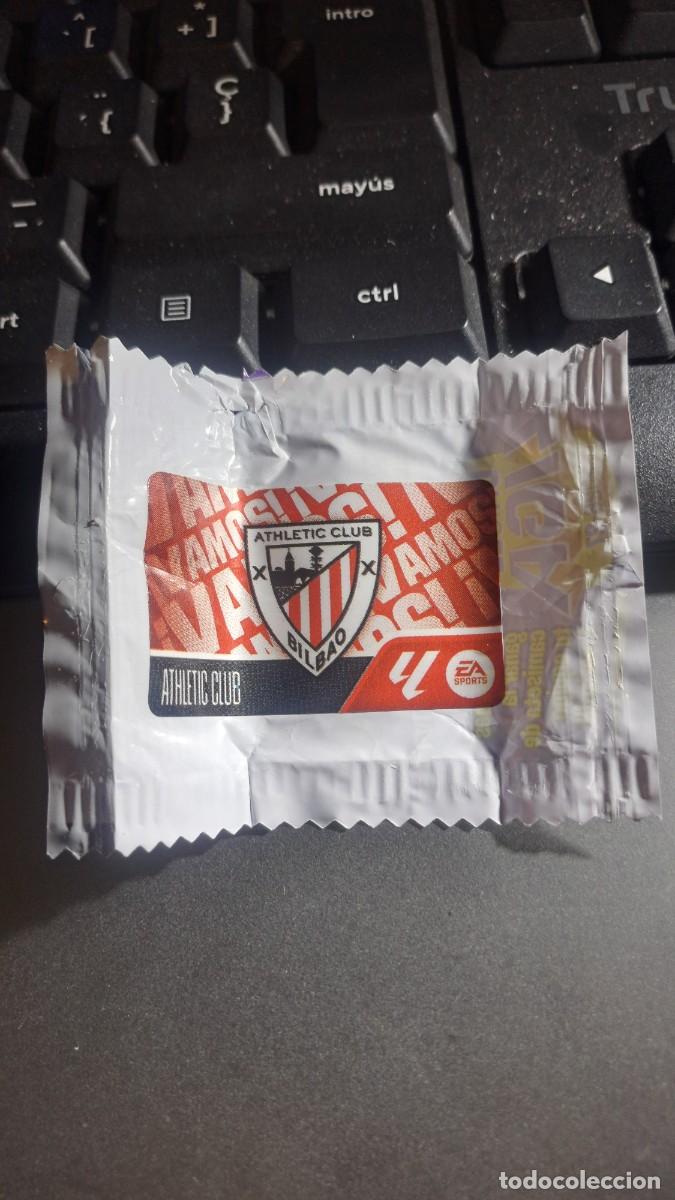 Coleccionismo cromos antiguos: CROMO ESCUDO ATHLETIC CLUB DE BILBAO CHICLE LIGA 2026 2027 26 27 ESTE PANINI NUNCA PEGADO