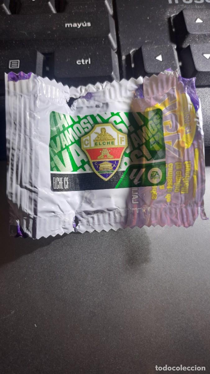 Coleccionismo cromos antiguos: CROMO ESCUDO ELCHE CHICLE LIGA 2026 2027 26 27 ESTE PANINI NUNCA PEGADO
