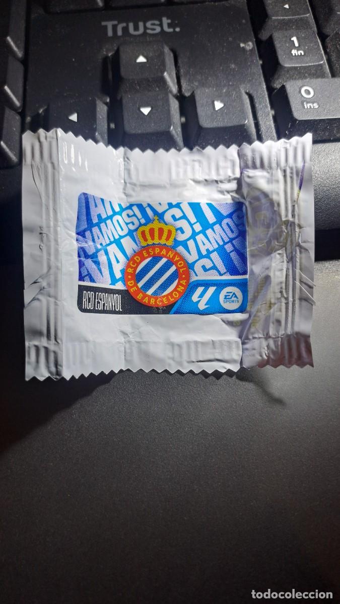 Coleccionismo cromos antiguos: CROMO ESCUDO ESPANYOL CHICLE LIGA 2026 2027 26 27 ESTE PANINI NUNCA PEGADO