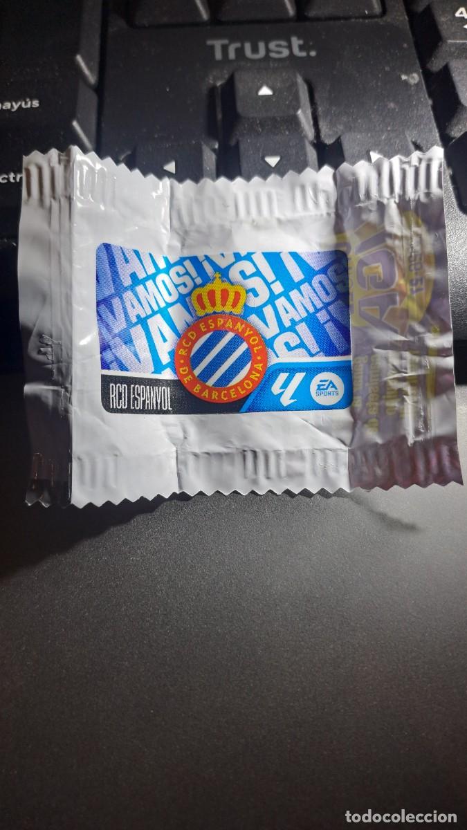 Coleccionismo cromos antiguos: CROMO ESCUDO ESPANYOL CHICLE LIGA 2026 2027 26 27 ESTE PANINI NUNCA PEGADO