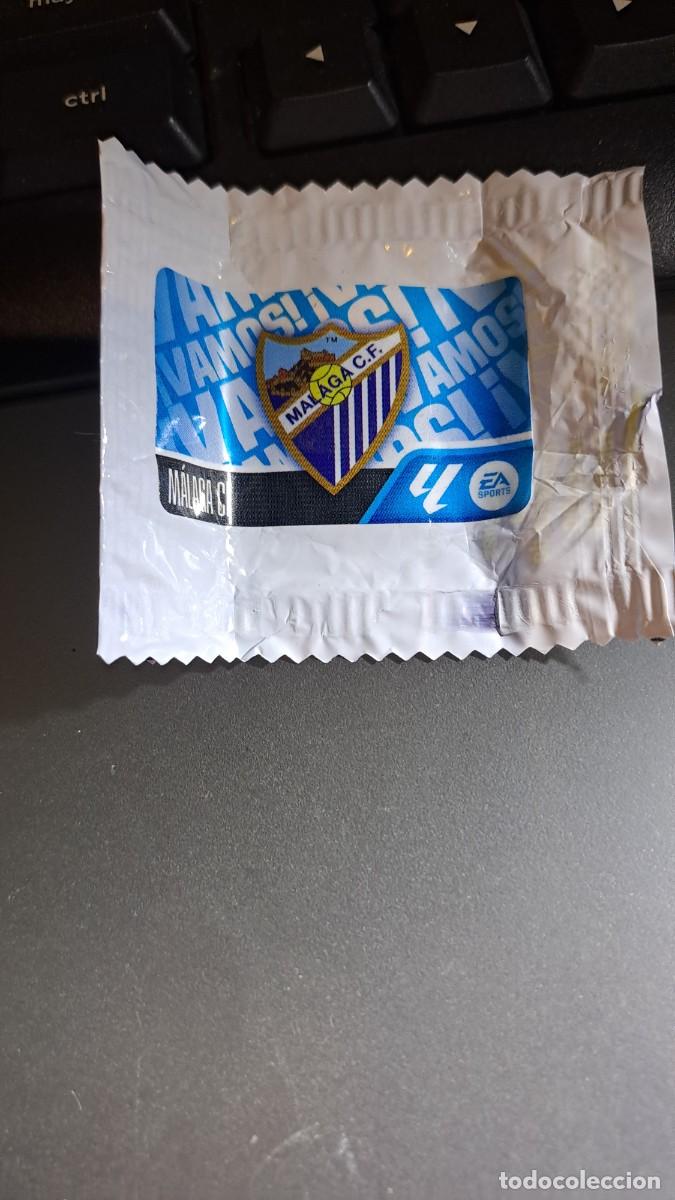 Coleccionismo cromos antiguos: CROMO ESCUDO MALAGA CHICLE LIGA 2026 2027 26 27 ESTE PANINI NUNCA PEGADO