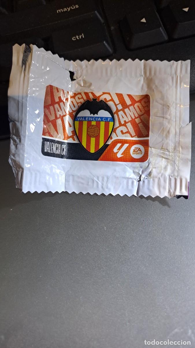 Coleccionismo cromos antiguos: CROMO ESCUDO VALENCIA CHICLE LIGA 2026 2027 26 27 ESTE PANINI NUNCA PEGADO