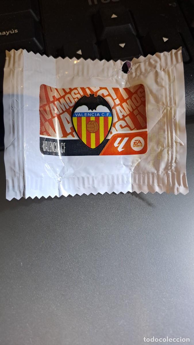 Coleccionismo cromos antiguos: CROMO ESCUDO VALENCIA CHICLE LIGA 2026 2027 26 27 ESTE PANINI NUNCA PEGADO