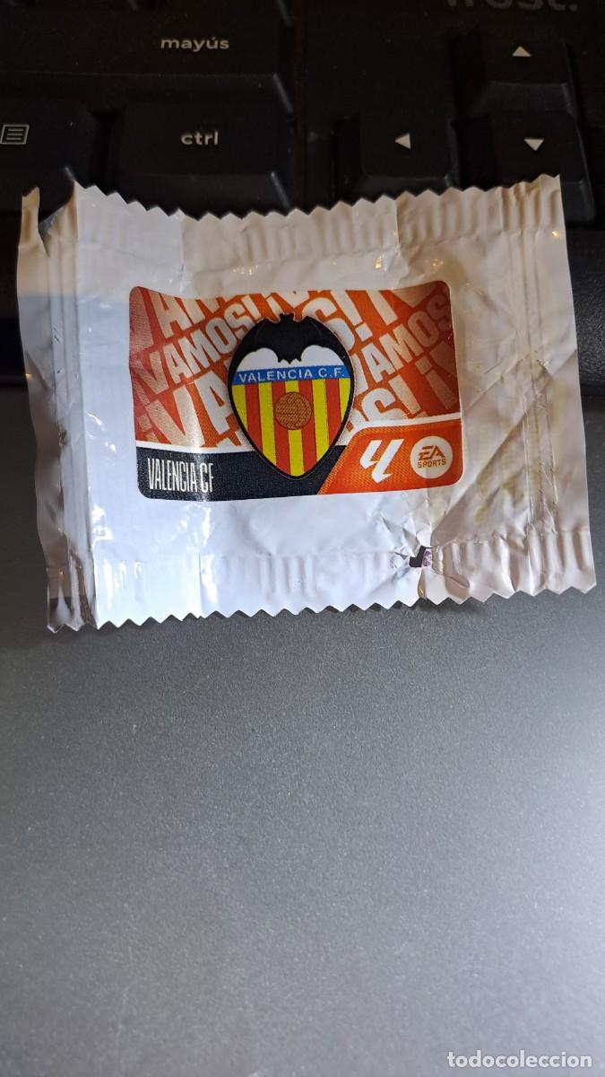 Coleccionismo cromos antiguos: CROMO ESCUDO VALENCIA CHICLE LIGA 2026 2027 26 27 ESTE PANINI NUNCA PEGADO