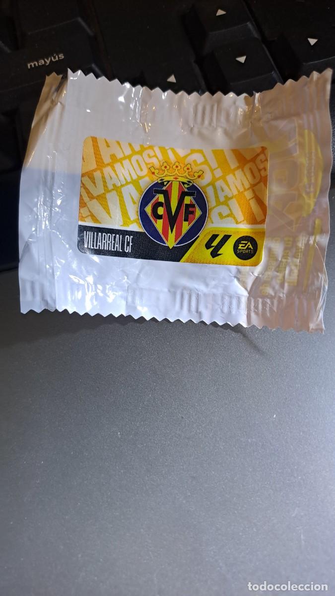 Coleccionismo cromos antiguos: CROMO ESCUDO VILLARREAL CHICLE LIGA 2026 2027 26 27 ESTE PANINI NUNCA PEGADO