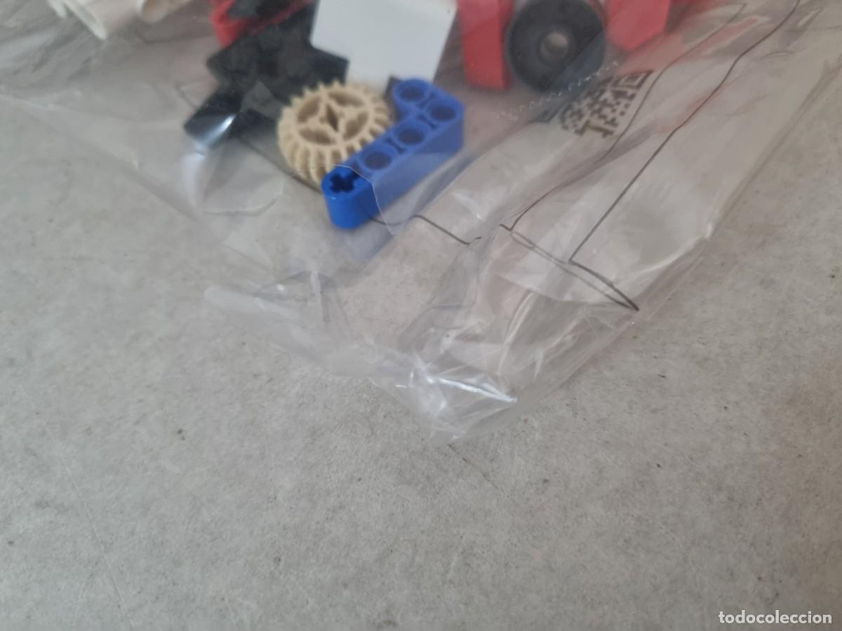 Coleccionismo cromos antiguos: Lego Technic 42092 Helicoptero de Rescate - Foto 14