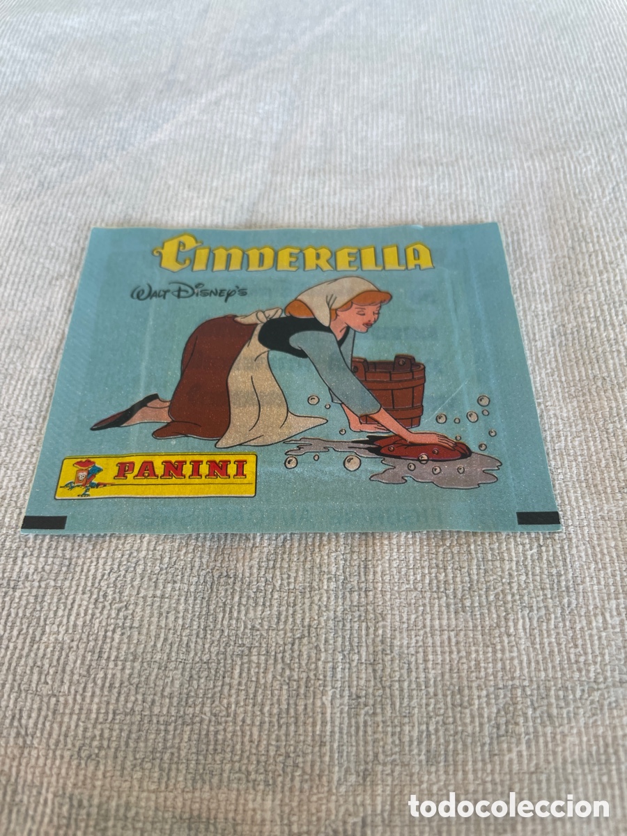 Coleccionismo cromos antiguos: Sobre de cromos sin abrir CENICIENTA