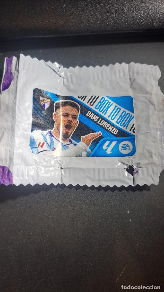 Coleccionismo cromos antiguos: CROMO DANI LORENZO BOX TO BOX MALAGA CHICLE LIGA 2026 2027 26 27 ESTE PANINI NUNCA PEGADO