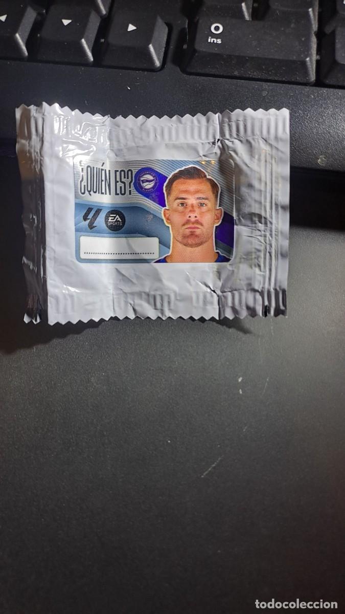 Coleccionismo cromos antiguos: CROMO TONI MARTINEZ &iquest;QUIEN ES? ALAVES CHICLE LIGA 2026 2027 26 27 ESTE PANINI NUNCA PEGADO