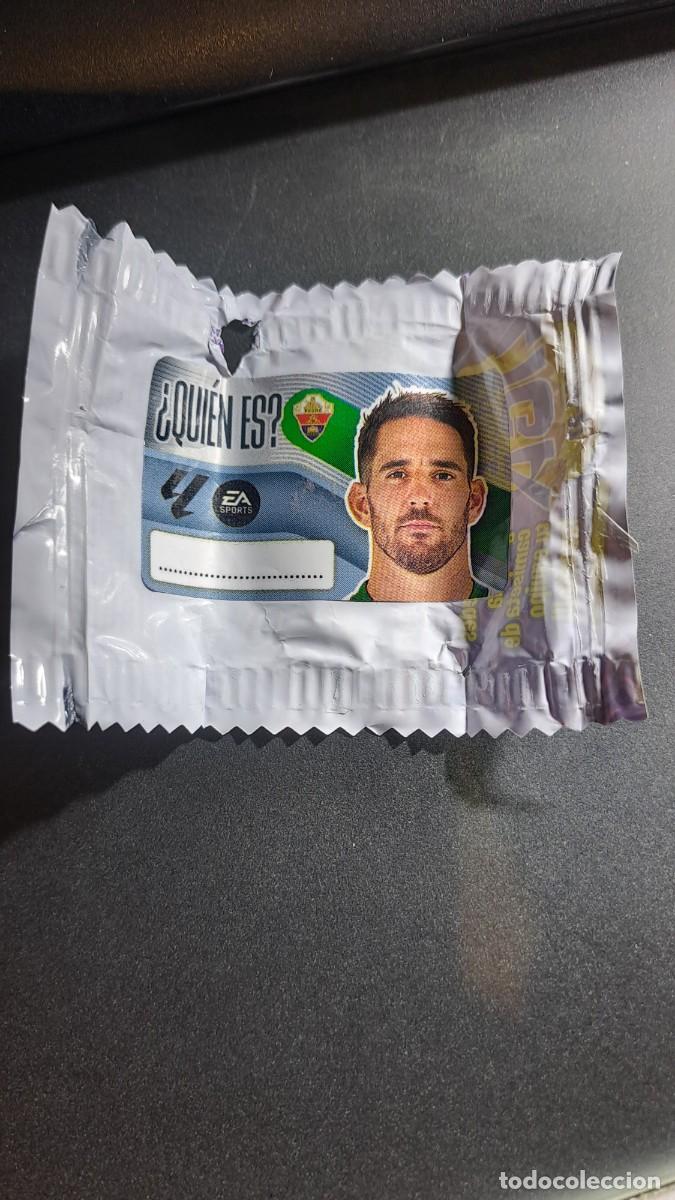 Coleccionismo cromos antiguos: CROMO BIGAS &iquest;QUIEN ES? ELCHE CHICLE LIGA 2026 2027 26 27 ESTE PANINI NUNCA PEGAD