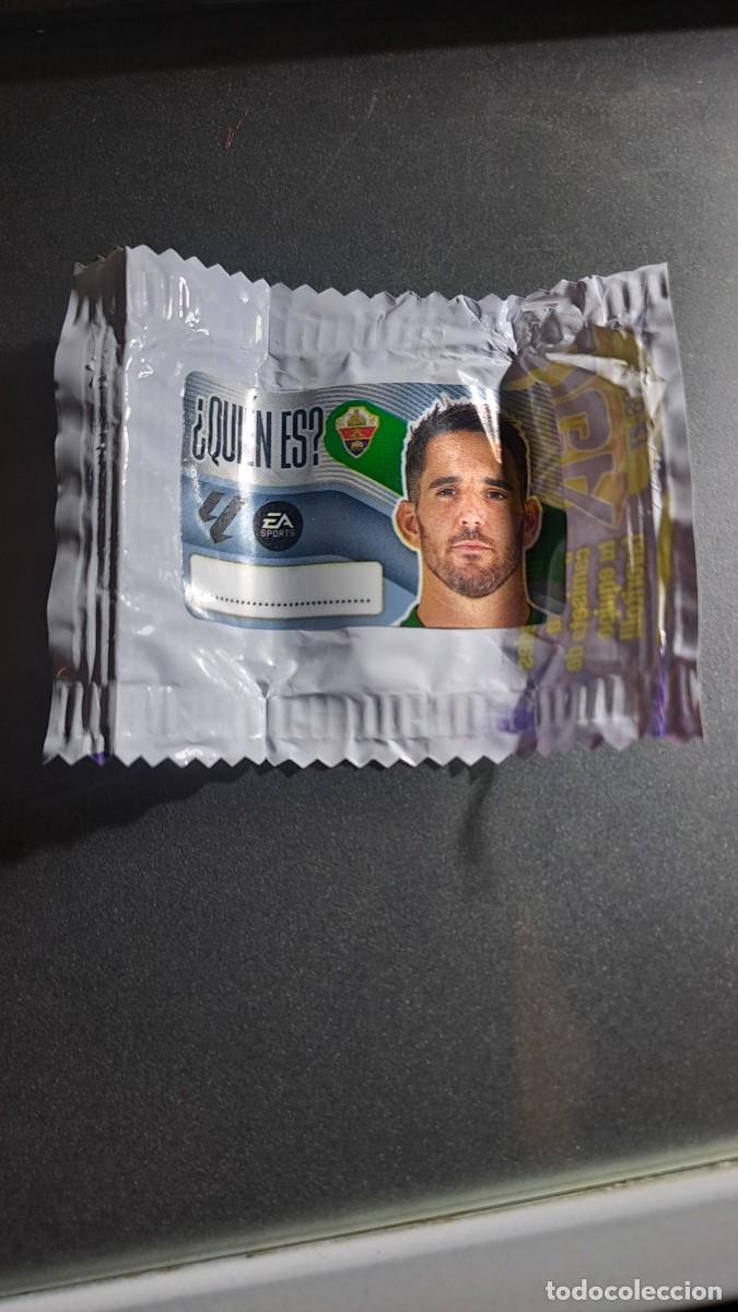 Coleccionismo cromos antiguos: CROMO BIGAS &iquest;QUIEN ES? ELCHE CHICLE LIGA 2026 2027 26 27 ESTE PANINI NUNCA PEGAD