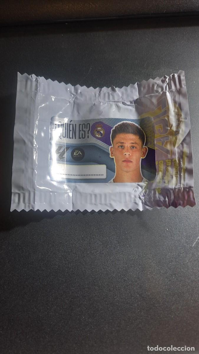 Coleccionismo cromos antiguos: CROMO GULER &iquest;QUIEN ES? REAL MADRID CHICLE LIGA 2026 2027 26 27 ESTE PANINI NUNCA PEGADO