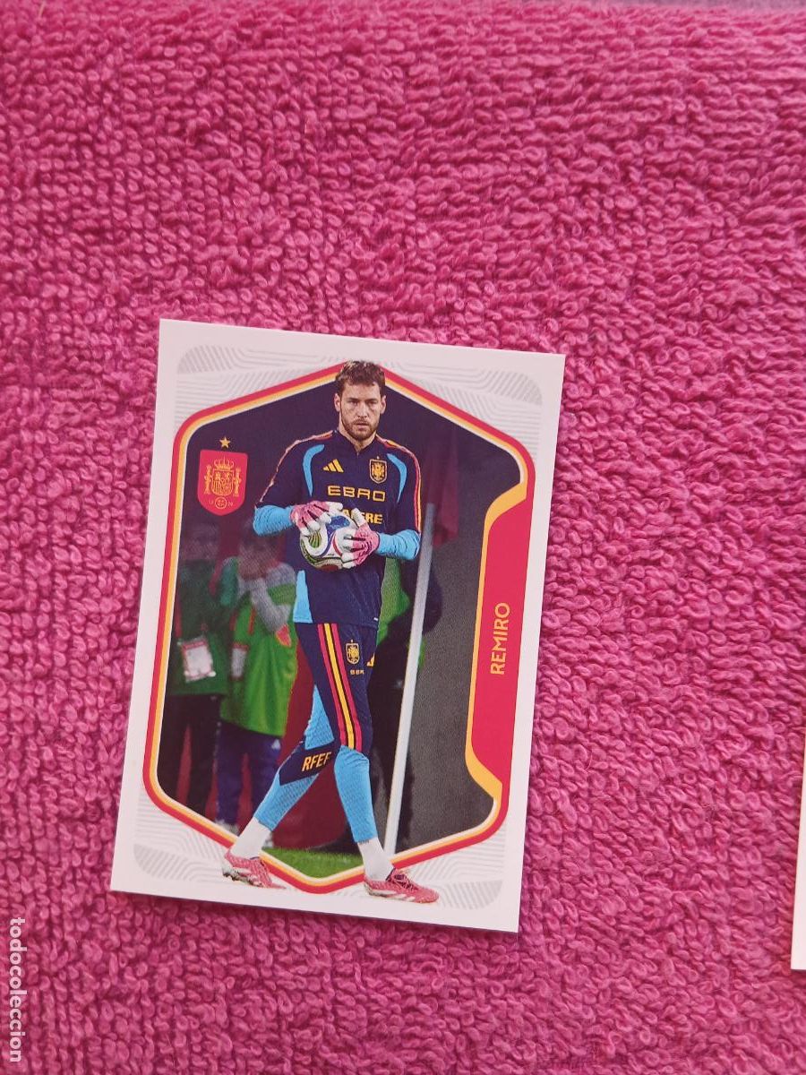 Coleccionismo cromos antiguos: espa&ntilde;a 2026 12 remiro selecci&oacute;n espa&ntilde;ola panini carrefour family mundial de futbol
