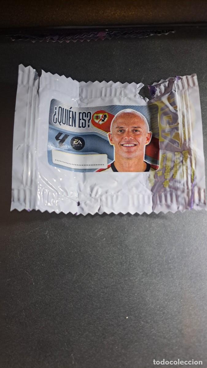 Coleccionismo cromos antiguos: CROMO ISI &iquest;QUIEN ES? RAYO VALLECANO CHICLE LIGA 2026 2027 26 27 ESTE PANINI NUNCA PEGADO